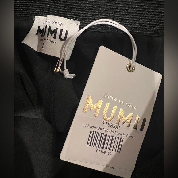 Show Me Your MuMu Nashville pull on Black Flared Pants, size large, NWT - Picture 10 of 10